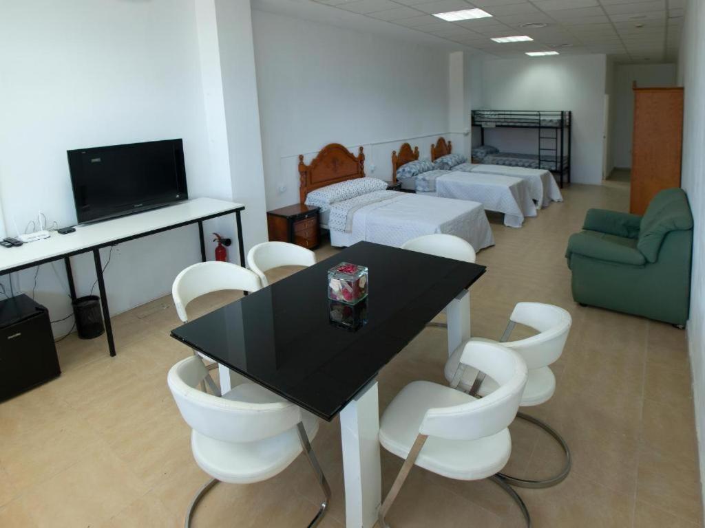 Apartamento Kevin กาดิซ ภายนอก รูปภาพ