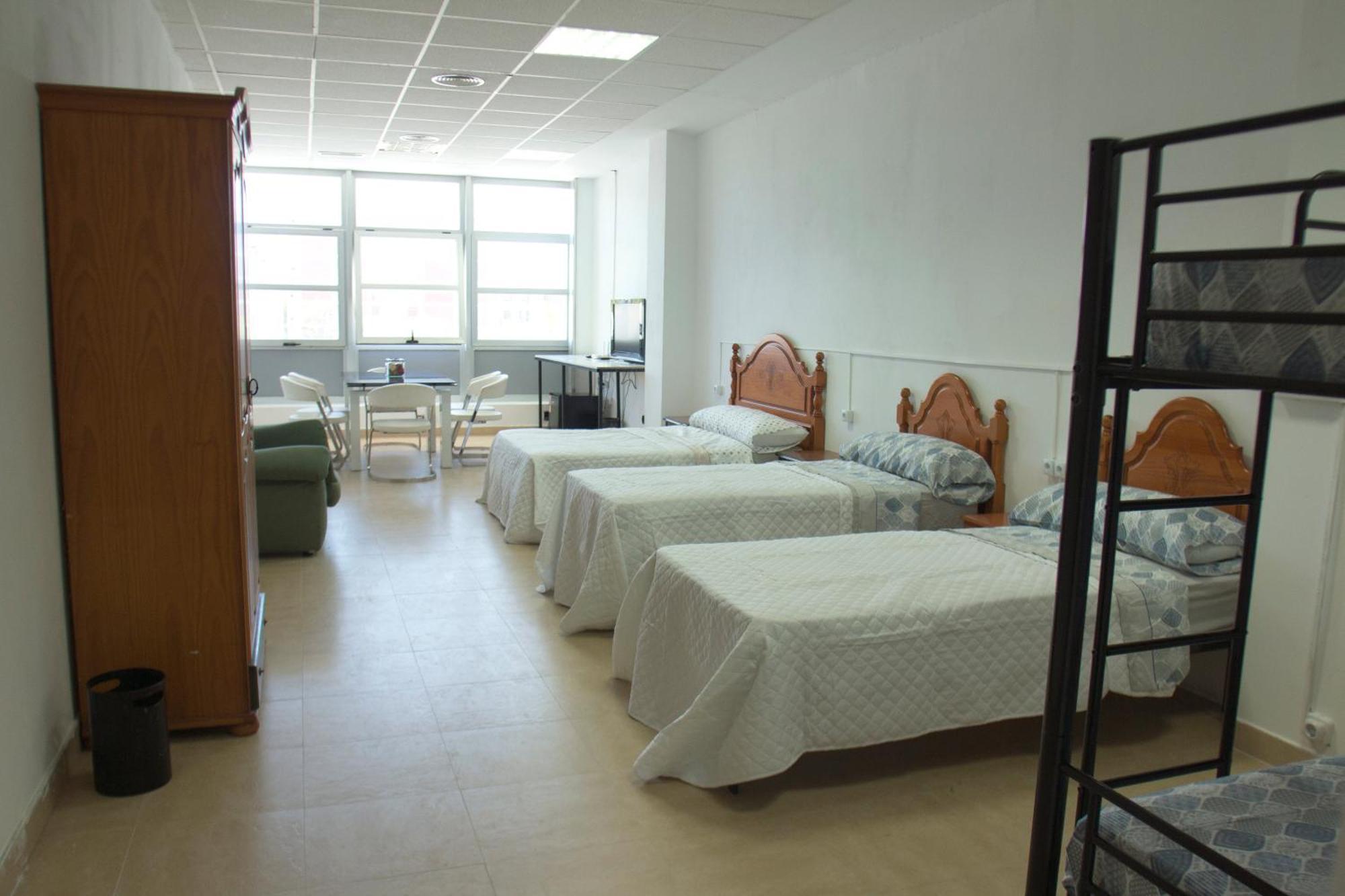 Apartamento Kevin กาดิซ ภายนอก รูปภาพ
